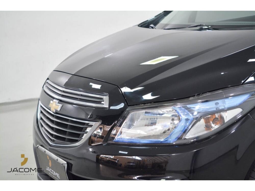 Chevrolet Onix Hatch