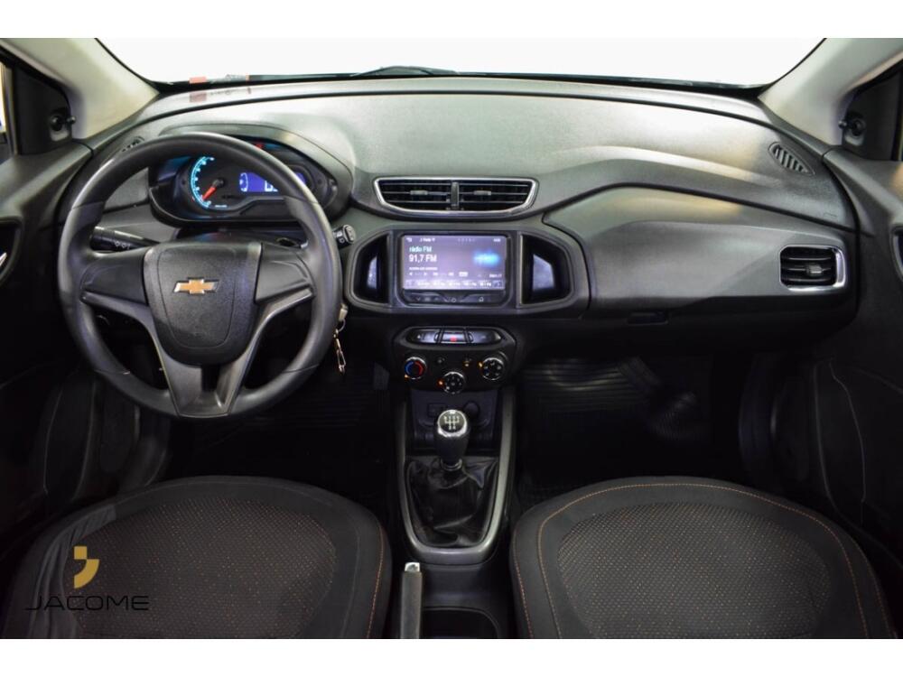 Chevrolet Onix Hatch