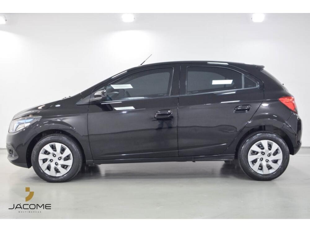 Chevrolet Onix Hatch