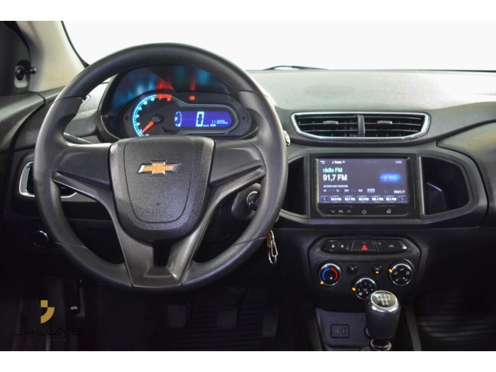 Chevrolet Onix Hatch