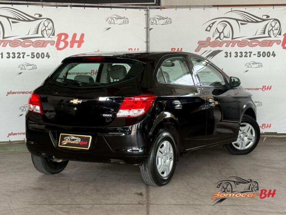 Chevrolet Onix Hatch