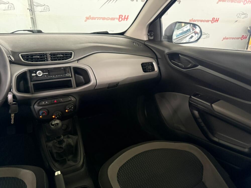 Chevrolet Onix Hatch