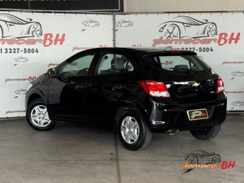 Chevrolet Onix Hatch