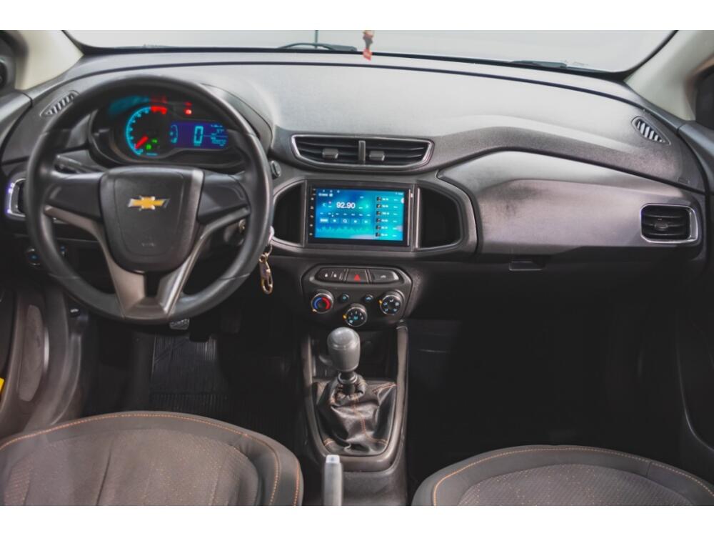 Chevrolet Onix Hatch