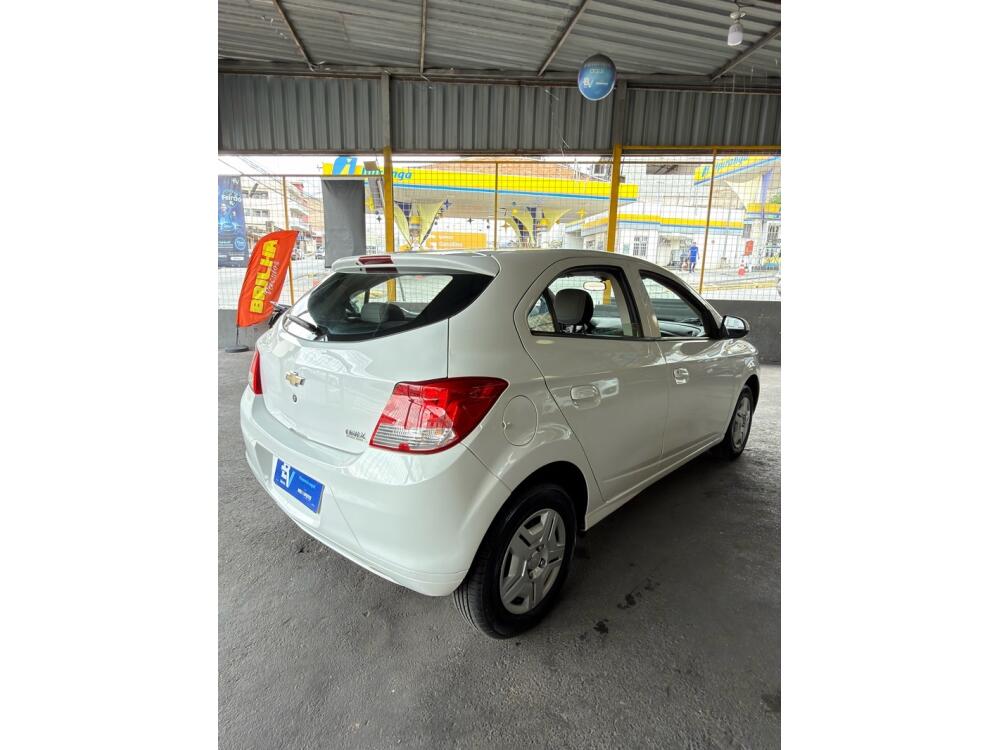 Chevrolet Onix Hatch