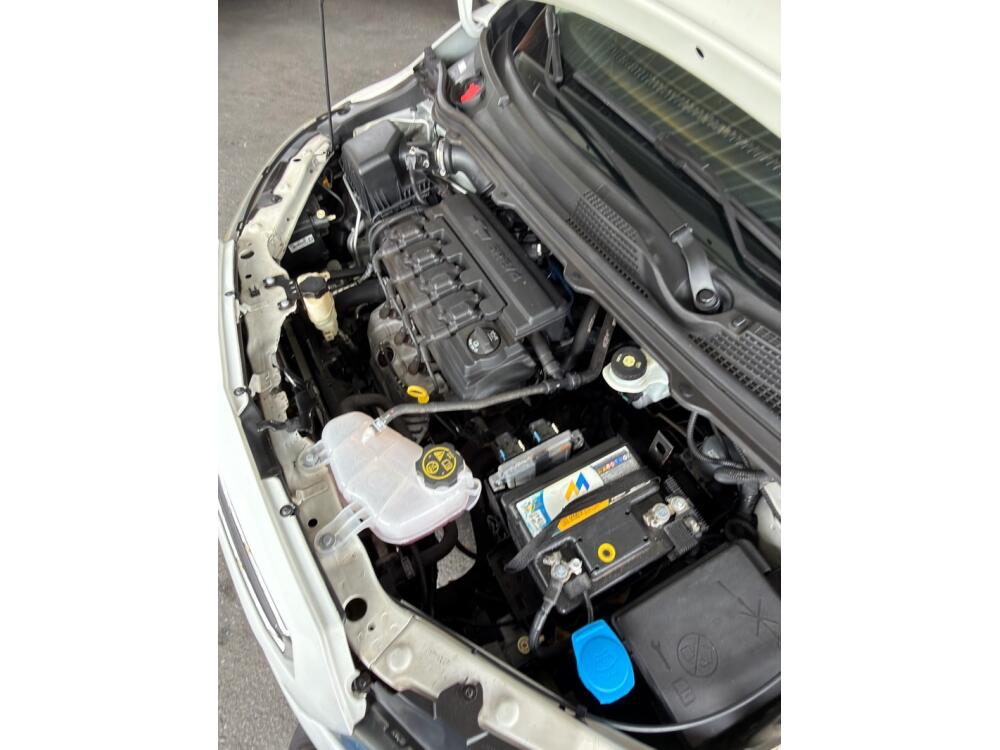 Chevrolet Onix Hatch