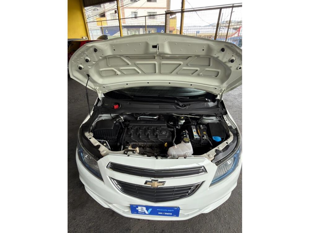 Chevrolet Onix Hatch