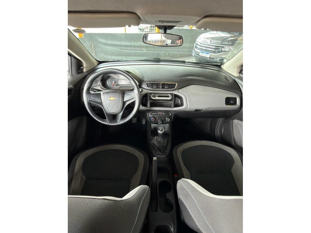 Chevrolet Onix Hatch