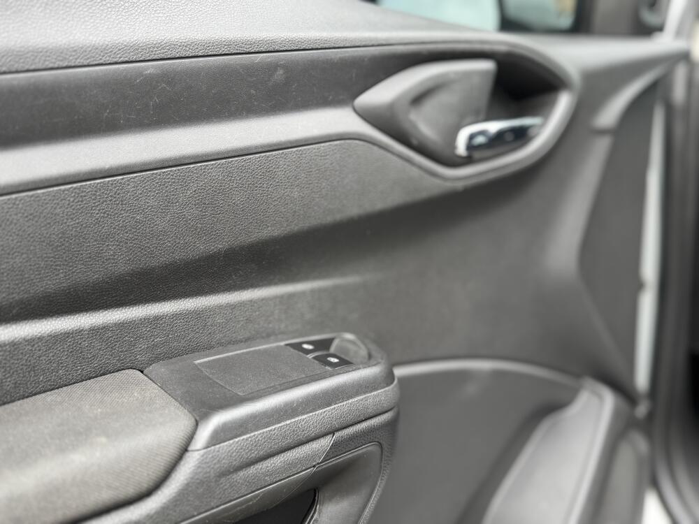 Chevrolet Onix Hatch