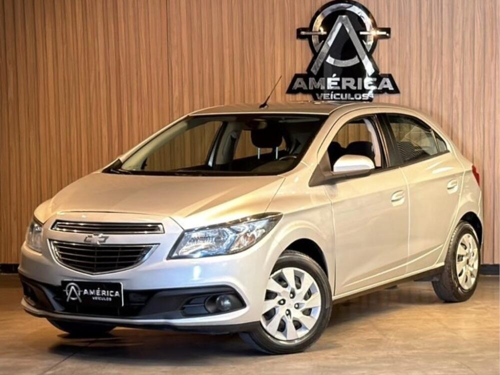 Chevrolet Onix Hatch