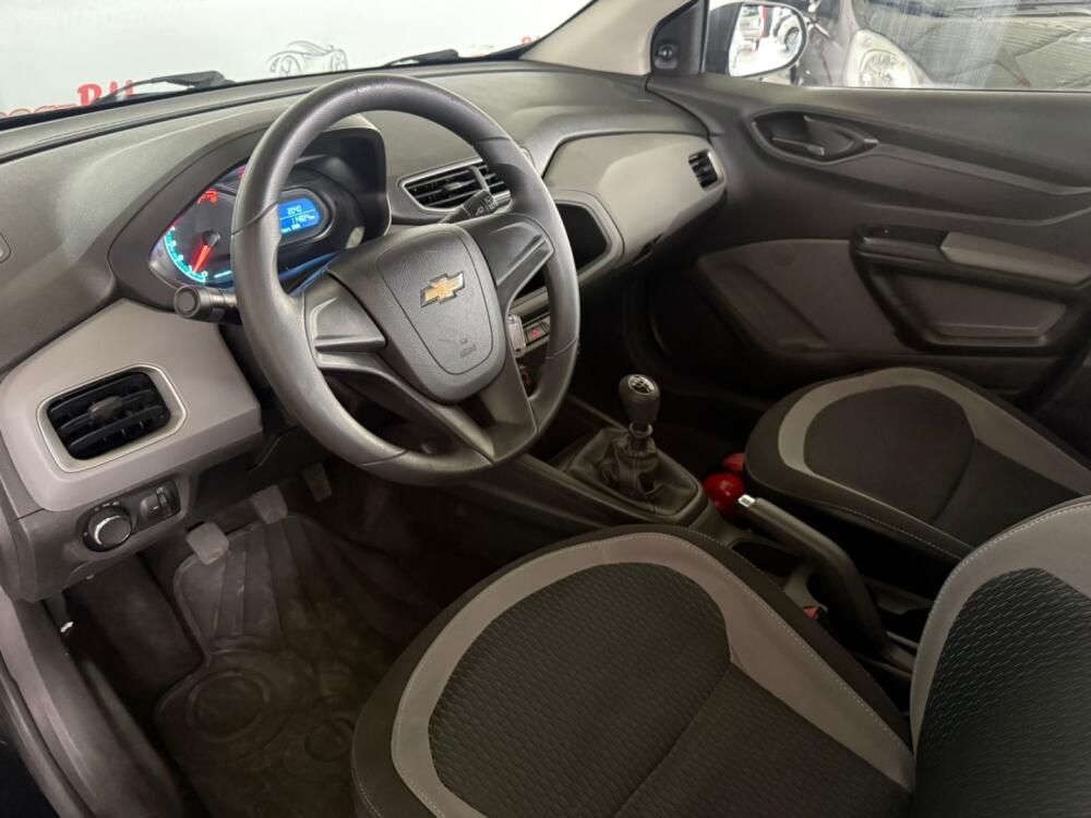Chevrolet Onix Hatch