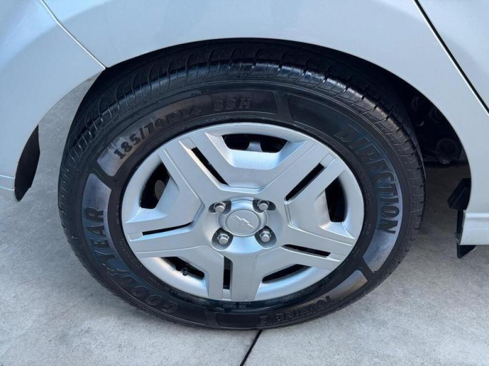 Chevrolet Onix Hatch
