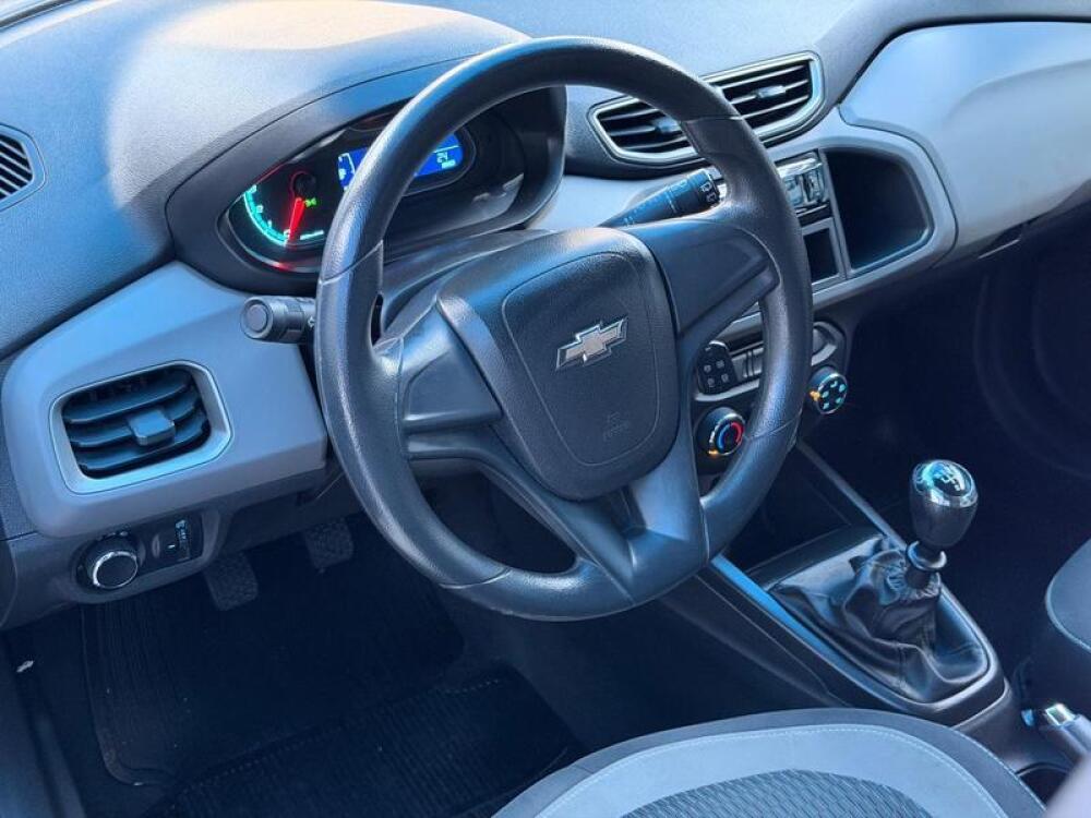 Chevrolet Onix Hatch