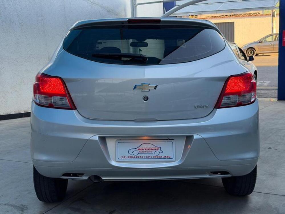 Chevrolet Onix Hatch