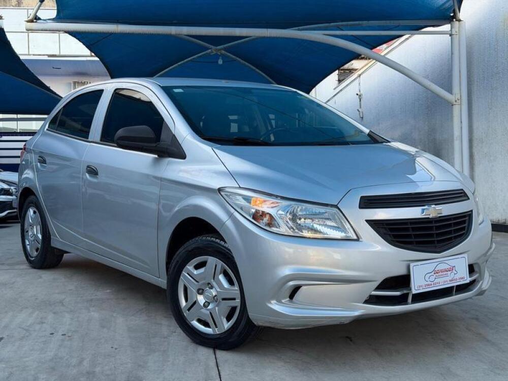 Chevrolet Onix Hatch