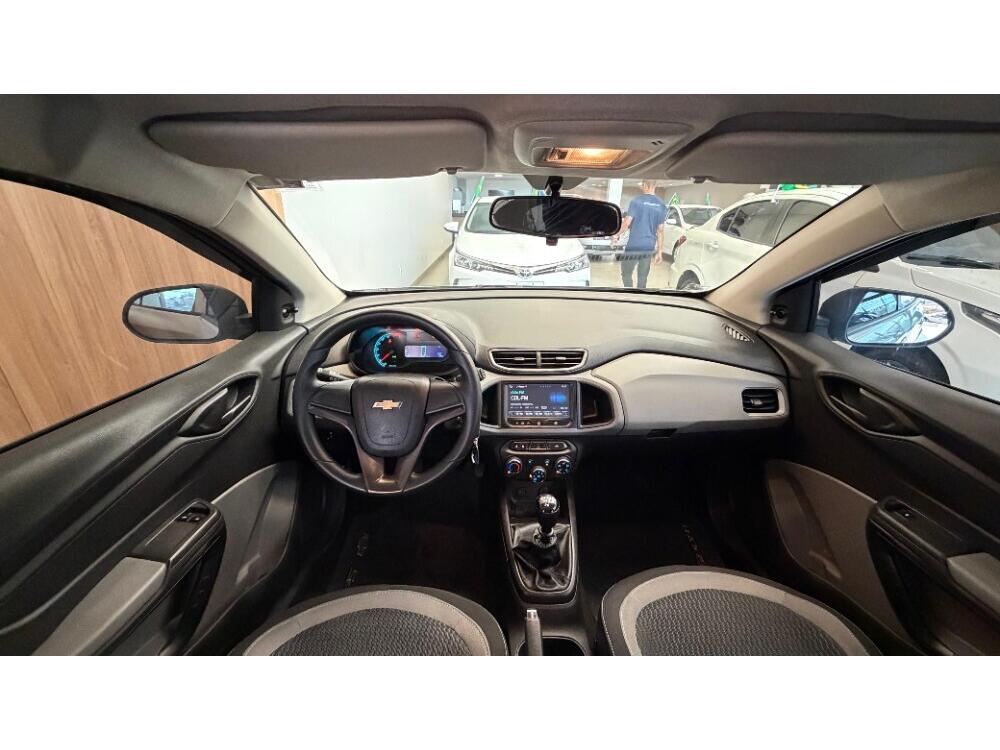 Chevrolet Onix Hatch