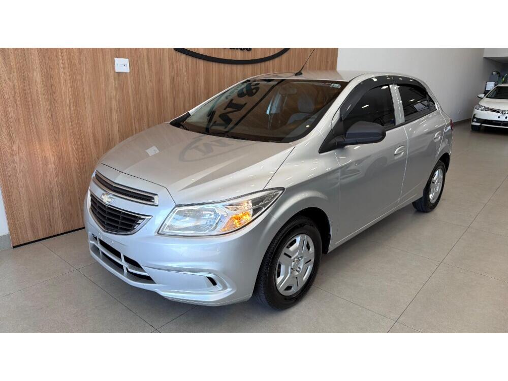 Chevrolet Onix Hatch