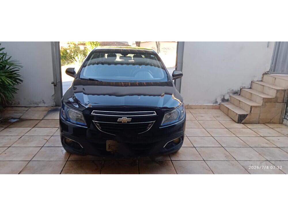 Chevrolet Onix Hatch