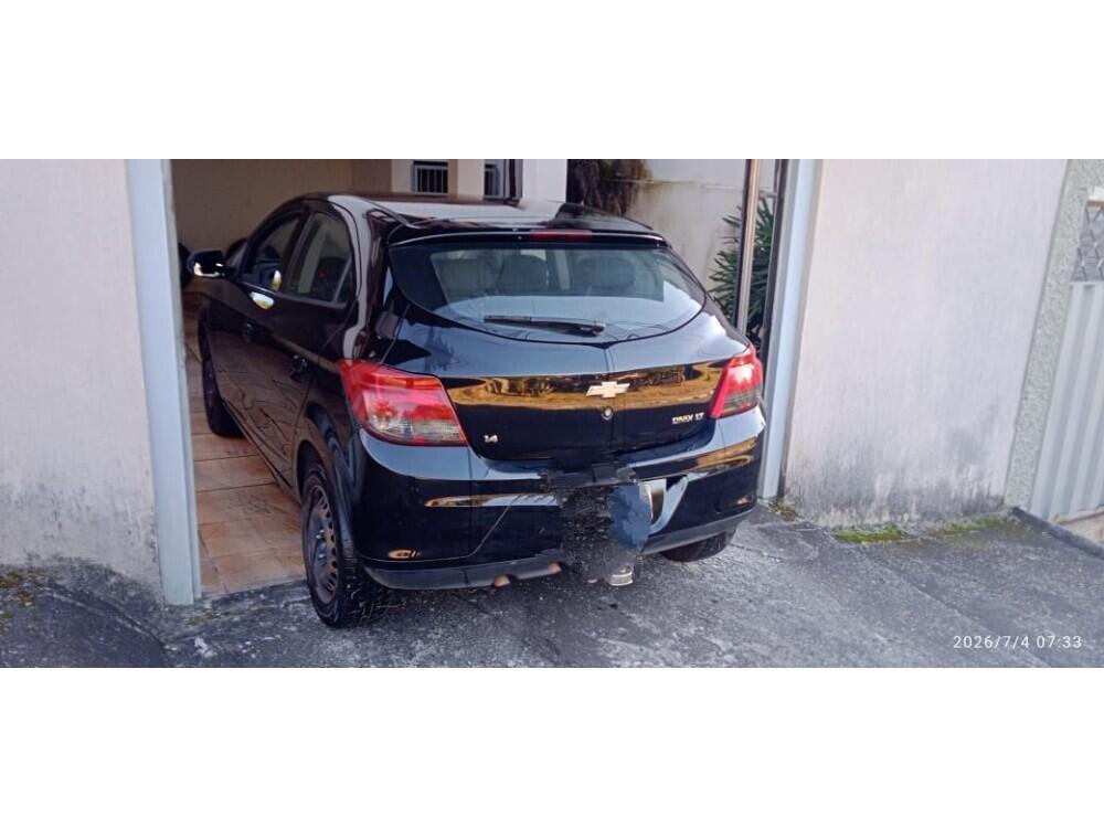 Chevrolet Onix Hatch