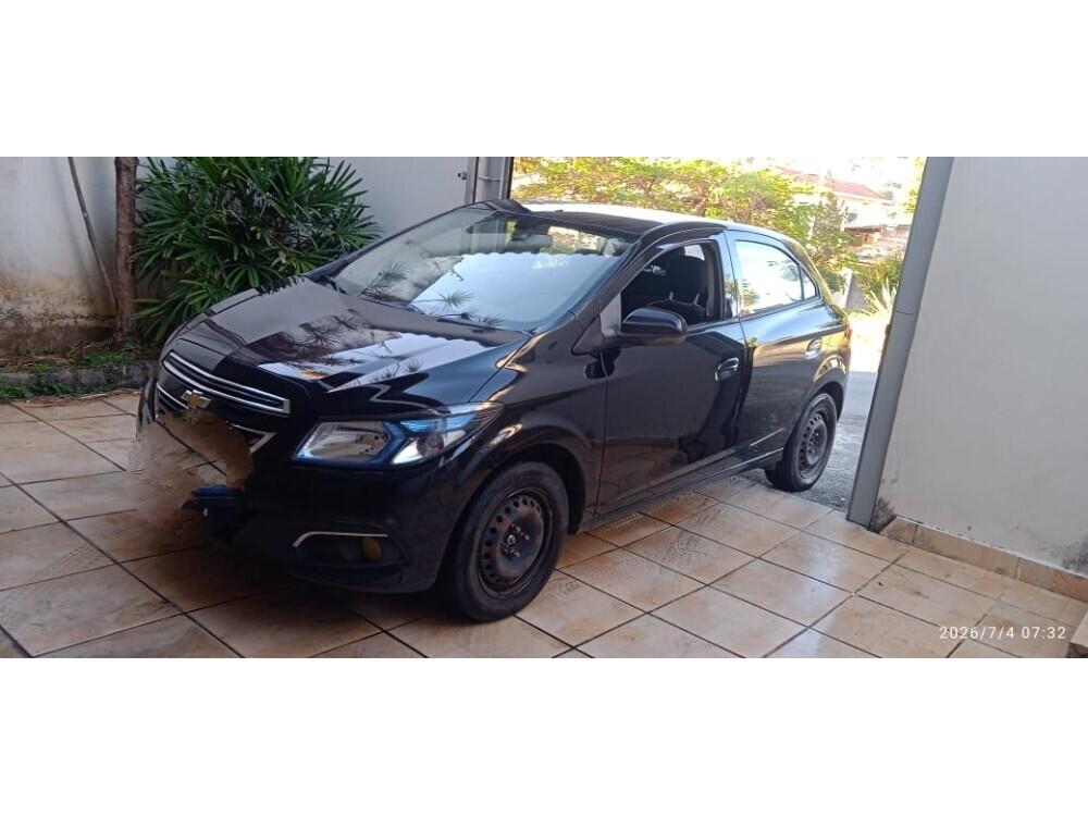 Chevrolet Onix Hatch