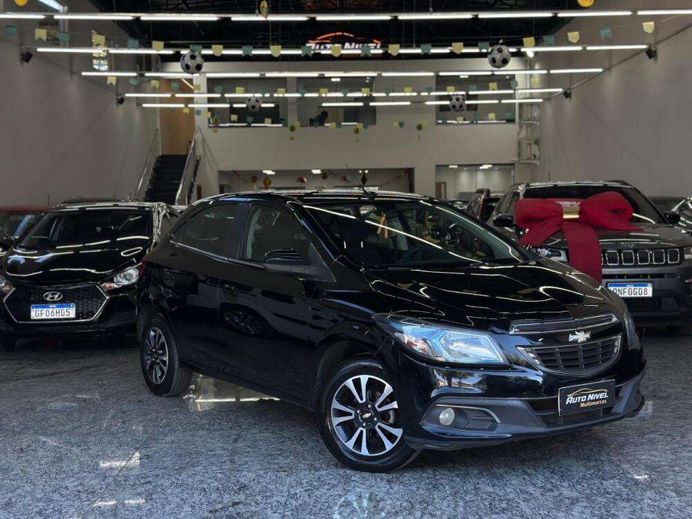 Chevrolet Onix Hatch