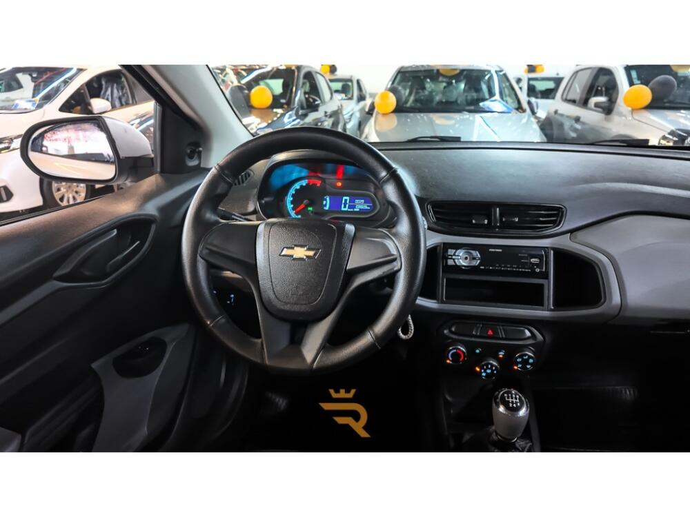 Chevrolet Onix Hatch