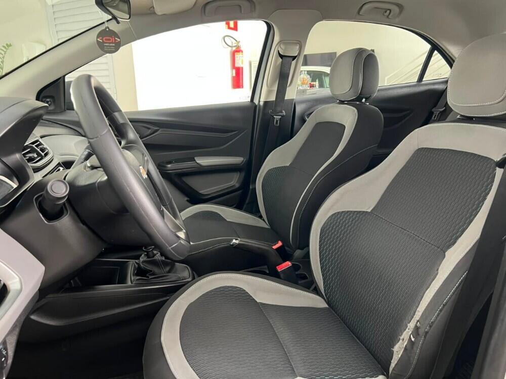 Chevrolet Onix Hatch