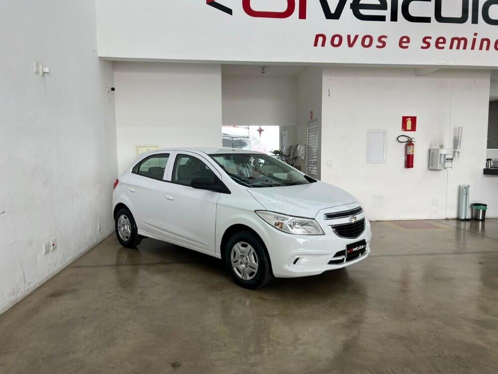Chevrolet Onix Hatch