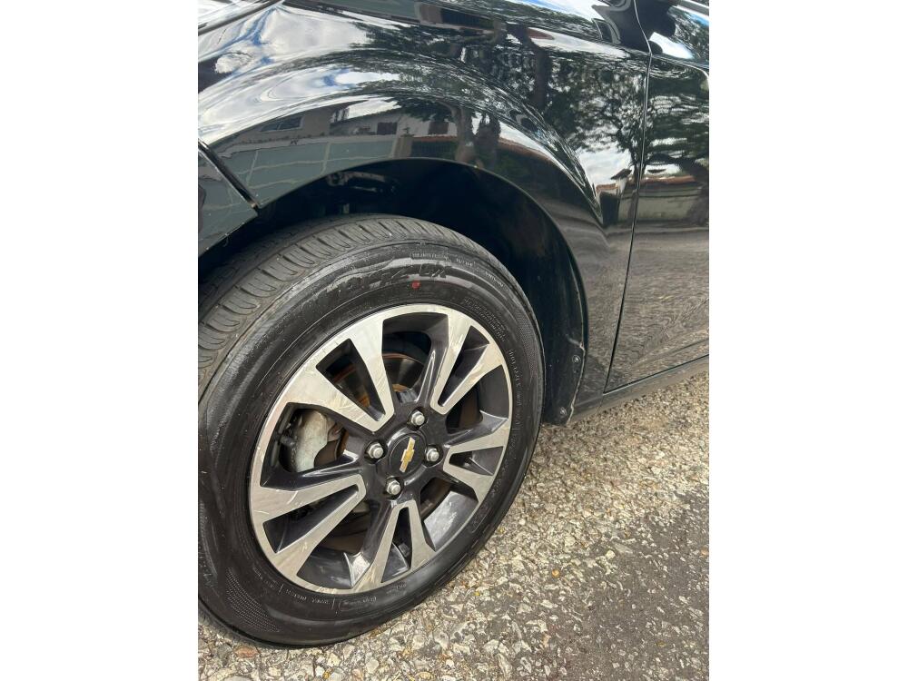 Chevrolet Onix Hatch