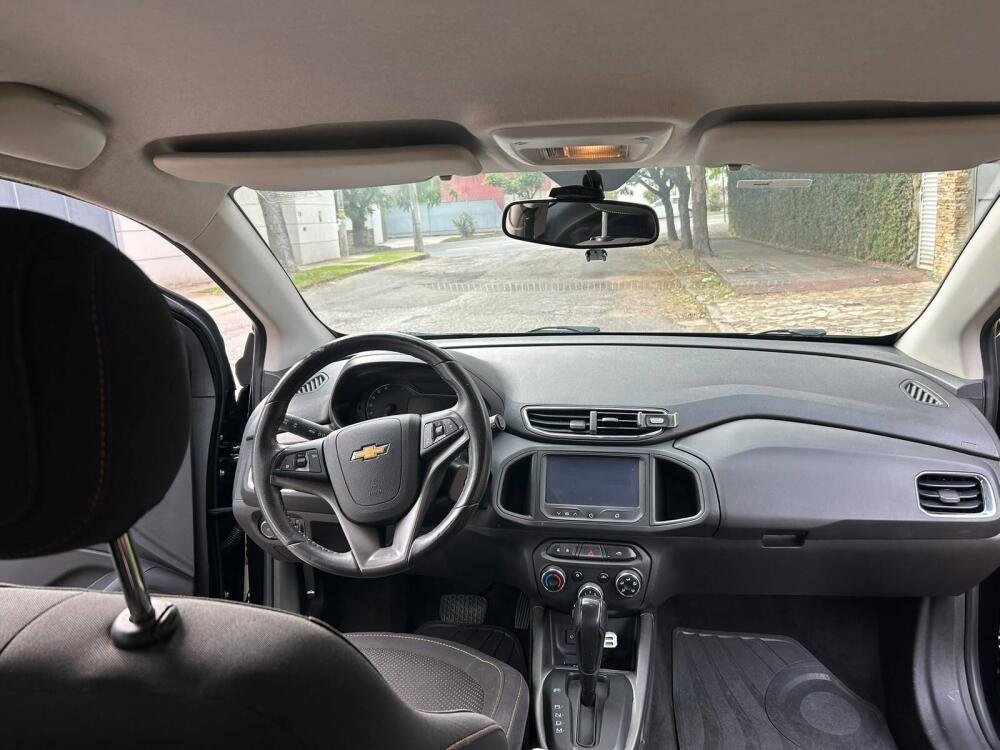 Chevrolet Onix Hatch