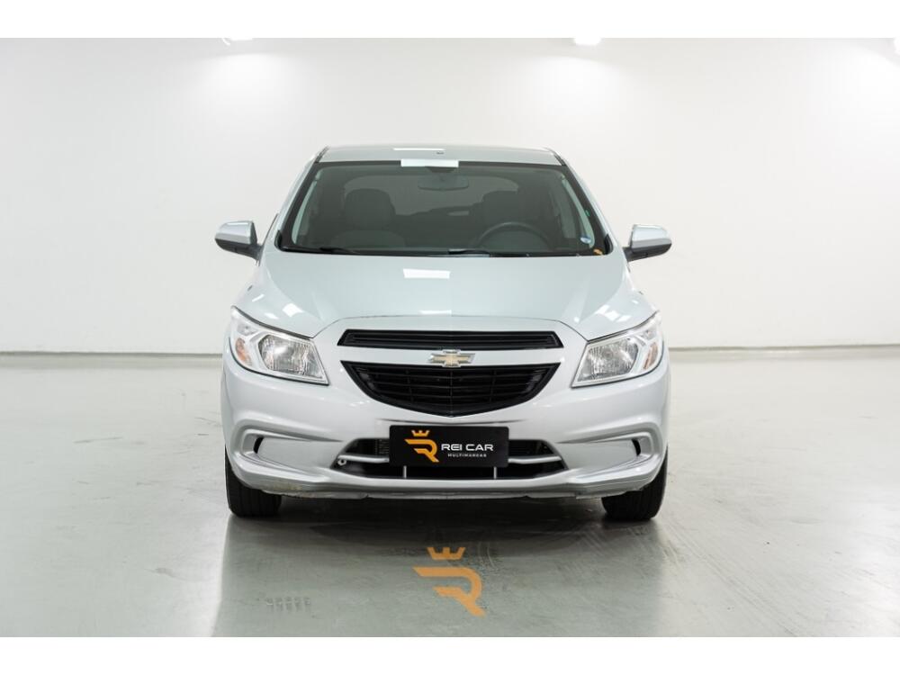 Chevrolet Onix Hatch