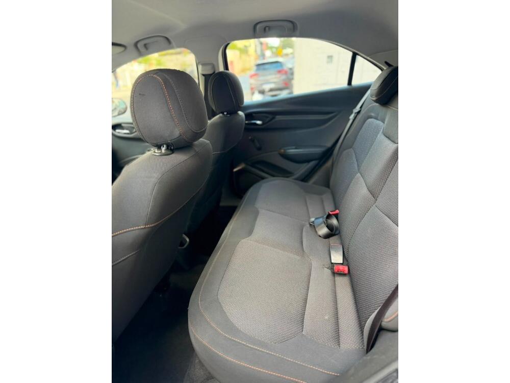 Chevrolet Onix Hatch