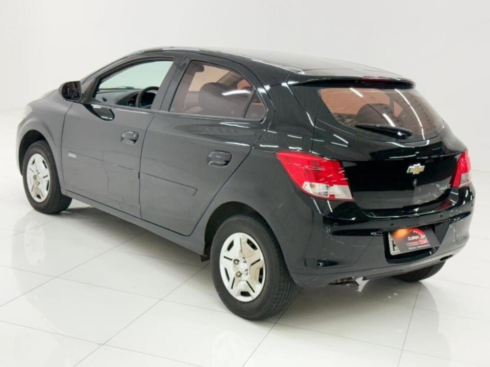 Chevrolet Onix Hatch