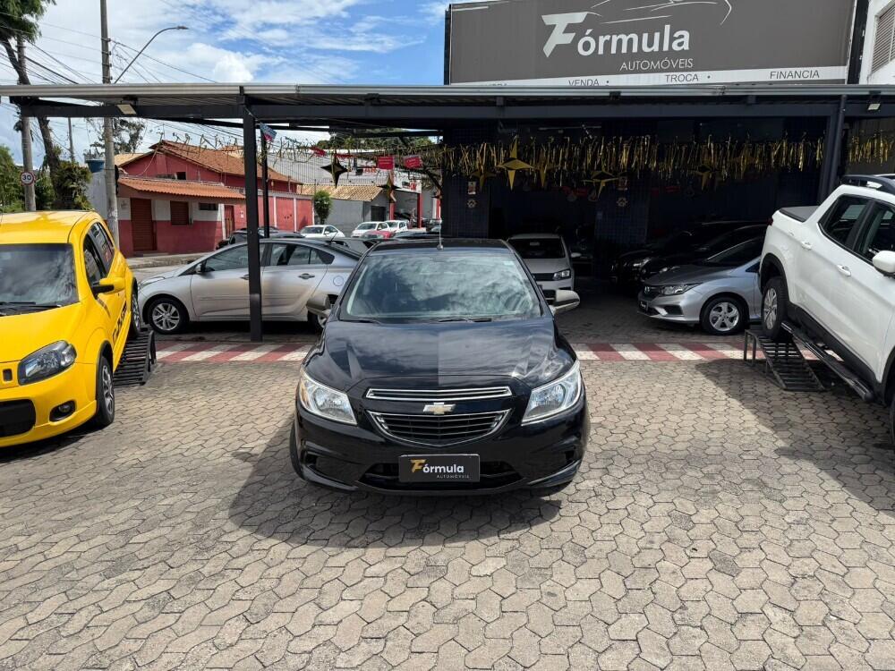 Chevrolet Onix Hatch