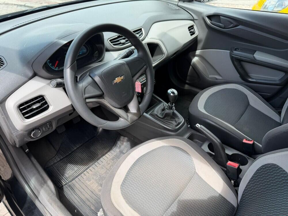 Chevrolet Onix Hatch