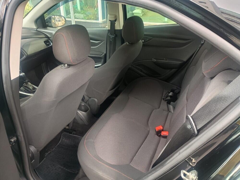 Chevrolet Onix Hatch