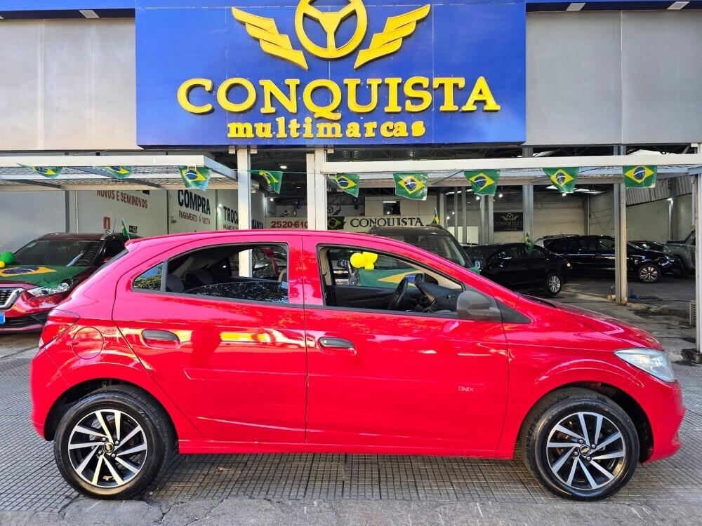 Chevrolet Onix Hatch