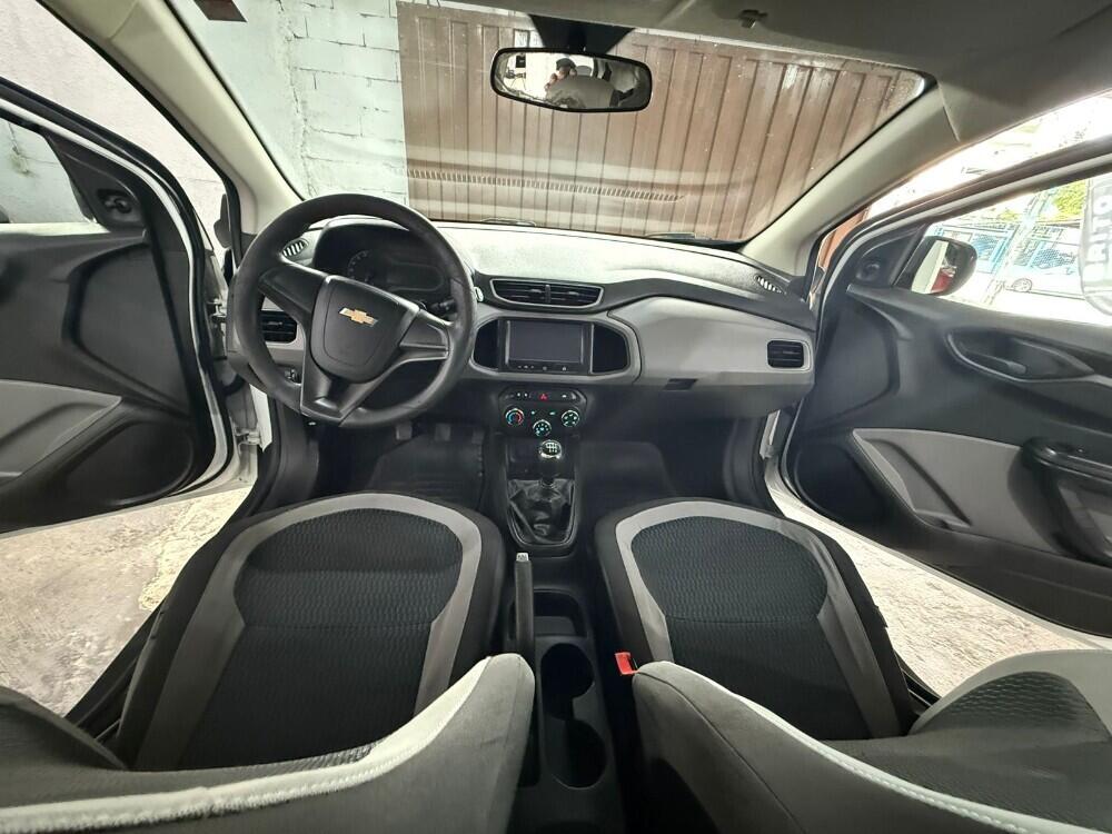 Chevrolet Onix Hatch