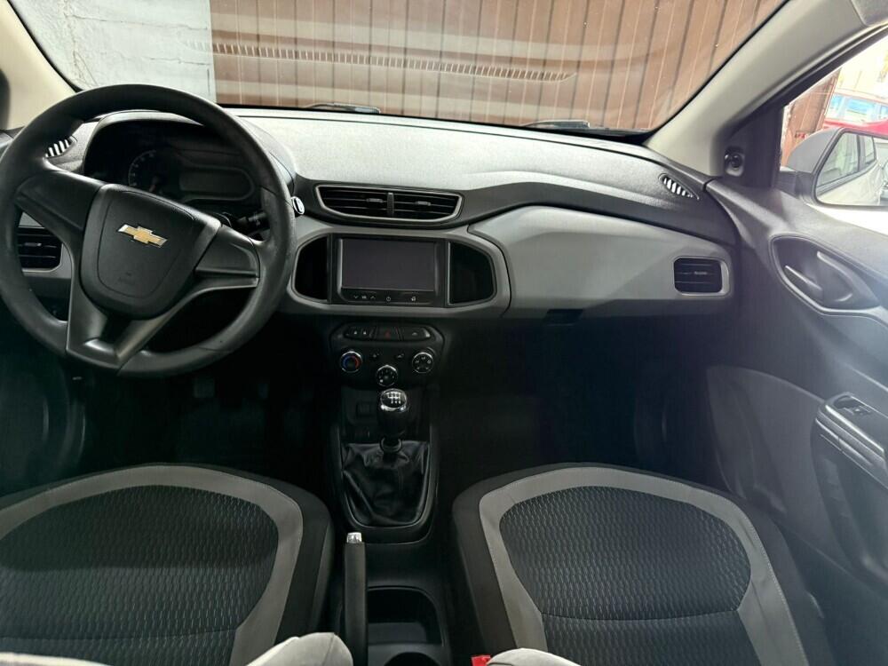 Chevrolet Onix Hatch