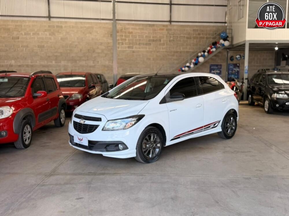 Chevrolet Onix Hatch
