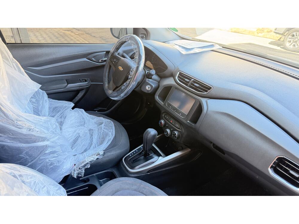 Chevrolet Onix Hatch