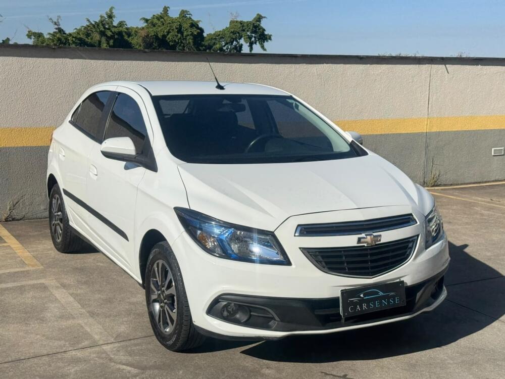 Chevrolet Onix Hatch