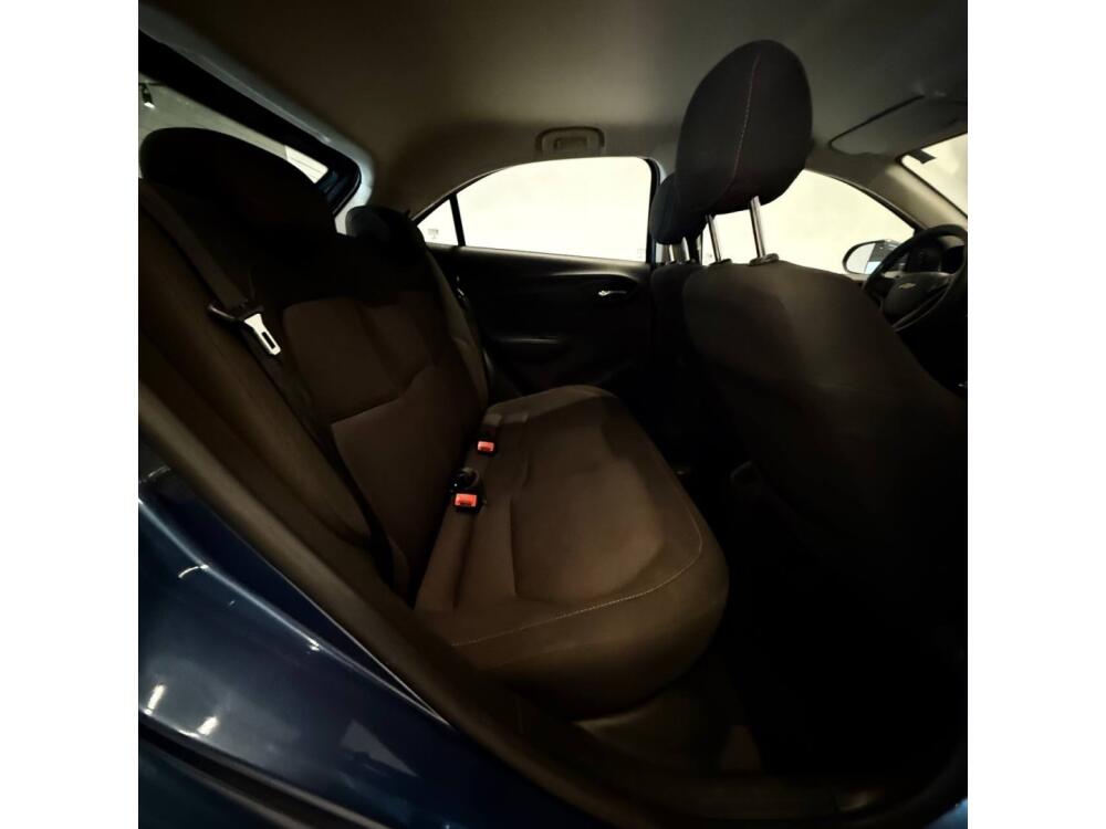 Chevrolet Onix Hatch