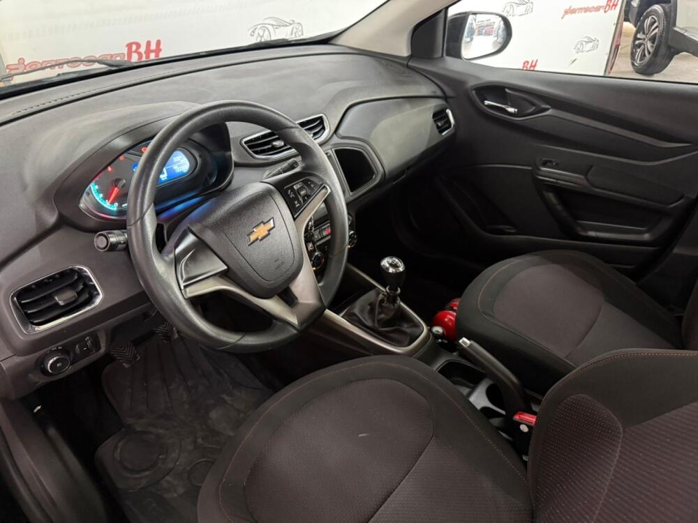 Chevrolet Onix Hatch