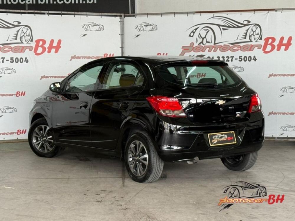 Chevrolet Onix Hatch