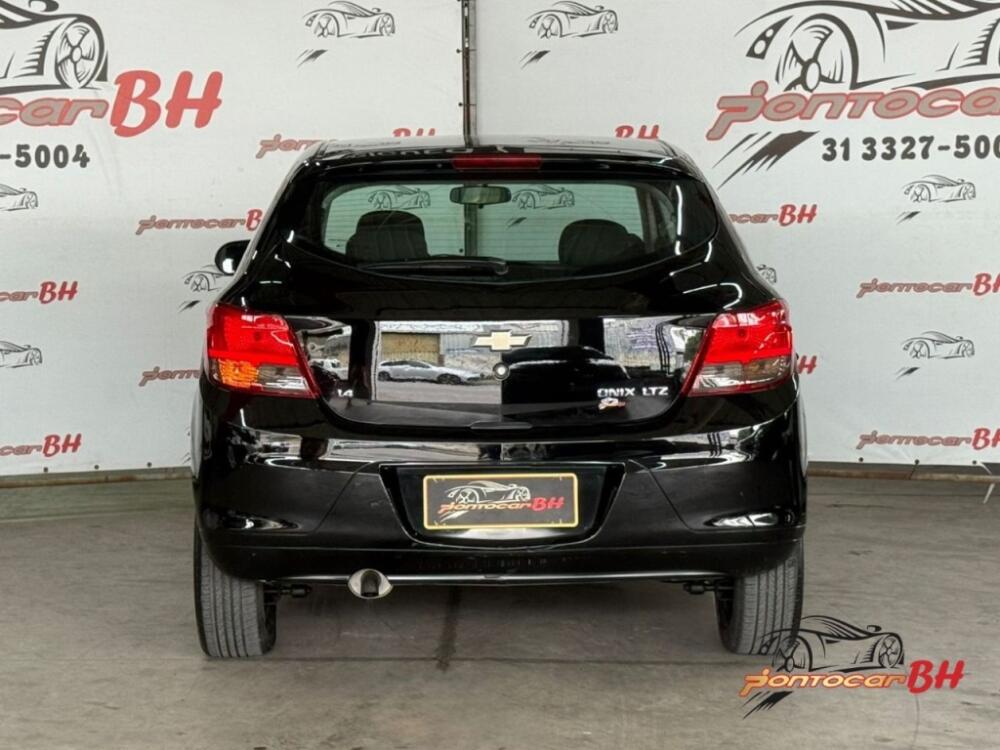 Chevrolet Onix Hatch