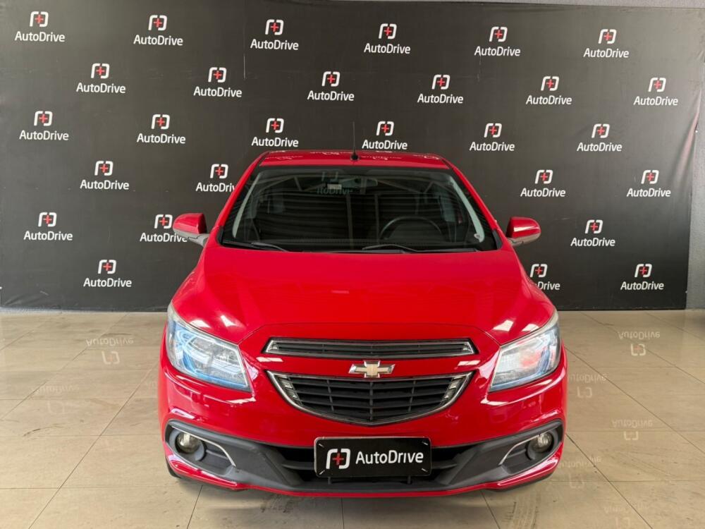 Chevrolet Onix Hatch
