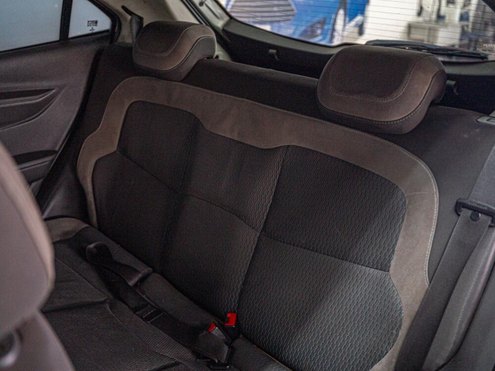 Chevrolet Onix Hatch