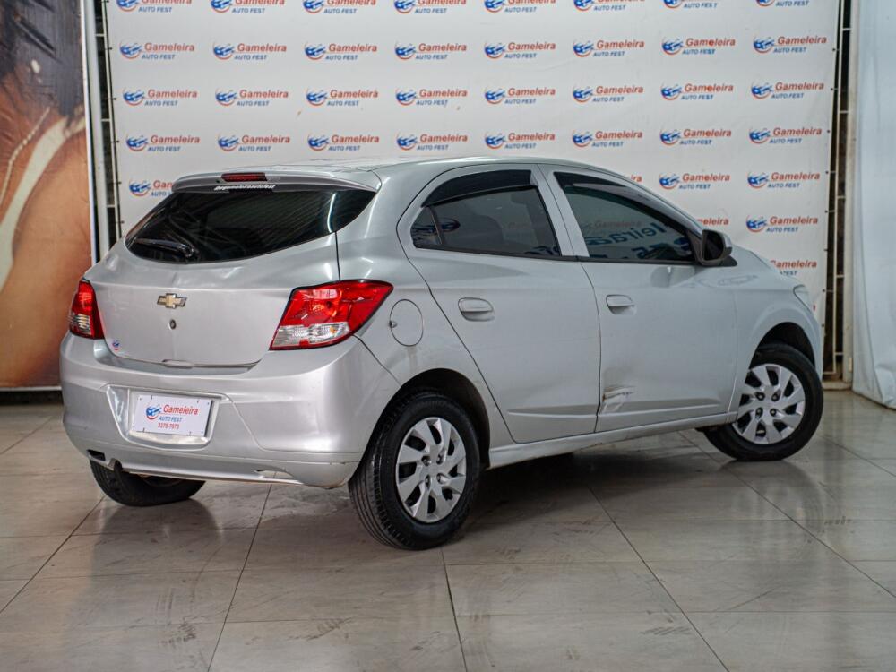 Chevrolet Onix Hatch