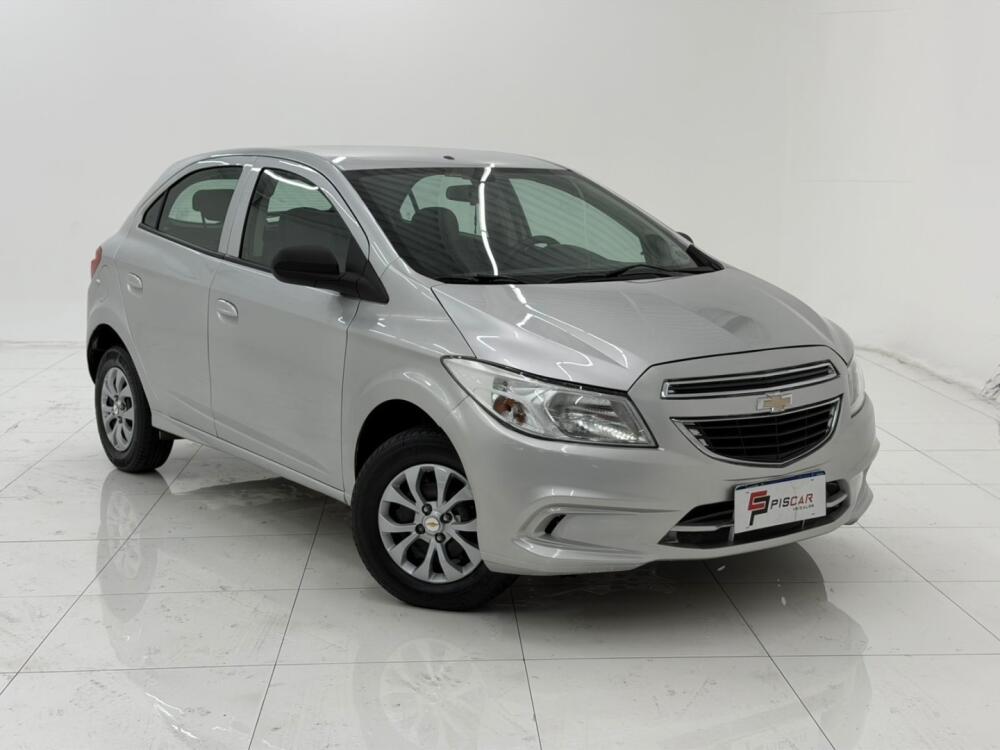 Chevrolet Onix Hatch